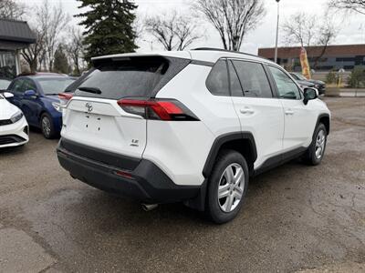 2020 Toyota RAV4 LE   - Photo 6 - Edmonton, AB T5W 1E5