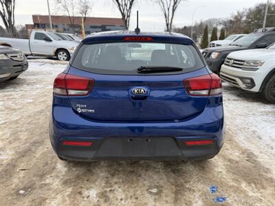 2018 Kia Rio 5-Door LX   - Photo 5 - Edmonton, AB T5W 1E5