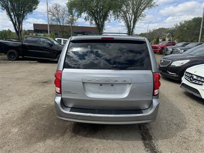 2017 Dodge Grand Caravan SE   - Photo 5 - Edmonton, AB T5W 1E5