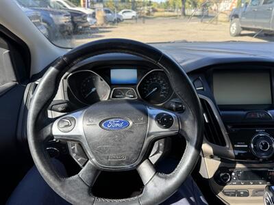 2012 Ford Focus SEL   - Photo 12 - Edmonton, AB T5W 1E5