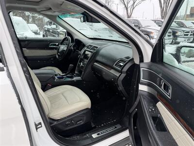 2016 Ford Explorer Platinum   - Photo 7 - Edmonton, AB T5W 1E5