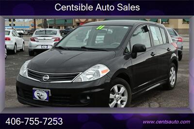 2011 Nissan Versa 1.8 SL Hatchback