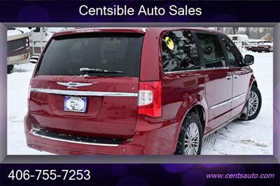 2014 Chrysler Town & Country Touring-L   - Photo 6 - Kalispell, MT 59901