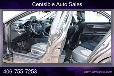 2020 Toyota Camry SE   - Photo 11 - Kalispell, MT 59901