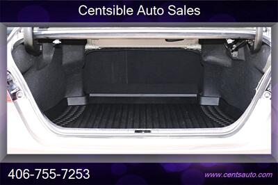2020 Toyota Camry SE   - Photo 10 - Kalispell, MT 59901