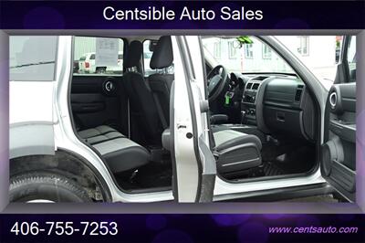 2007 Dodge Nitro SXT   - Photo 9 - Kalispell, MT 59901