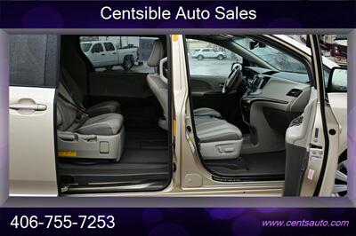 2014 Toyota Sienna XLE 7-Passenger - Photo 8 - Kalispell, MT 59901