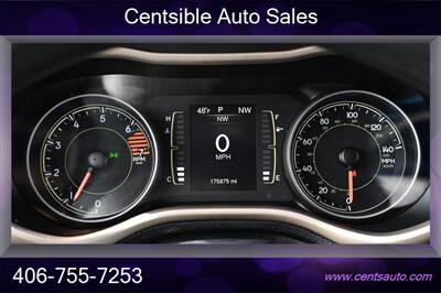 2017 Jeep Cherokee Sport   - Photo 13 - Kalispell, MT 59901