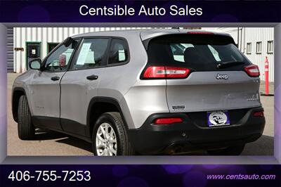 2017 Jeep Cherokee Sport   - Photo 4 - Kalispell, MT 59901