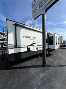 2023 Coachmen Brookstone 344FL   - Photo 4 - Fort Myers, FL 33905