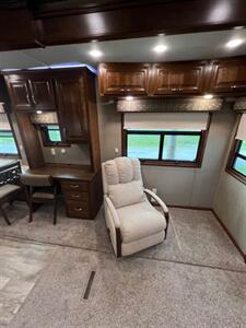 2017 DRV Mobile Suites 44 Memphis   - Photo 10 - Fort Myers, FL 33905