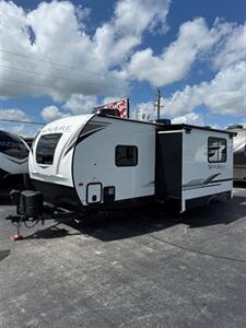 2023 Forest River Solaire 243BHS   - Photo 3 - Fort Myers, FL 33905