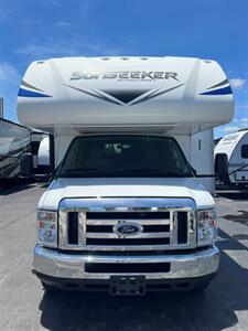 2020 Forest River SUNSEEKER CLASS C BUNKHOUSE 33FT