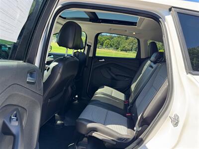 2017 Ford Escape Titanium   - Photo 10 - Gladstone, OR 97027