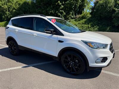 2017 Ford Escape Titanium   - Photo 25 - Gladstone, OR 97027