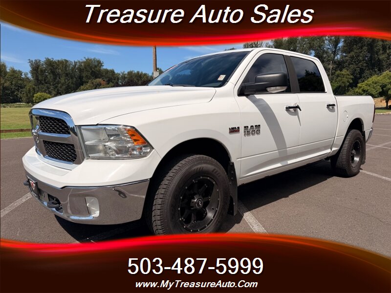 2014 RAM 1500 SLT  4X4