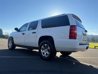 2012 Chevrolet Suburban Fleet   - Photo 3 - Gladstone, OR 97027