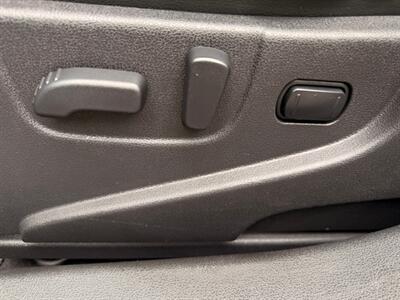 2013 Nissan Rogue SV w/SL Package - Photo 37 - Gladstone, OR 97027
