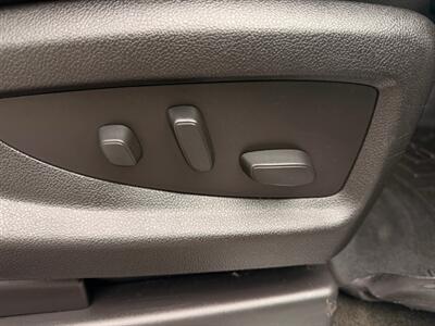 2018 Chevrolet Tahoe LT SUV , 4X4  3rd row seats ! - Photo 42 - Gladstone, OR 97027