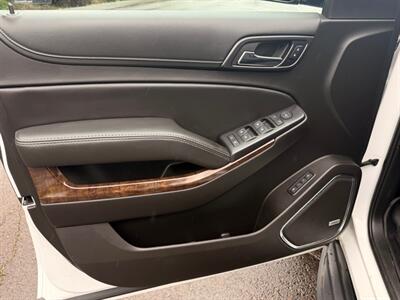 2018 Chevrolet Tahoe LT SUV , 4X4  3rd row seats ! - Photo 32 - Gladstone, OR 97027