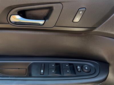 2015 GMC Acadia SLT-1 - Photo 36 - Gladstone, OR 97027