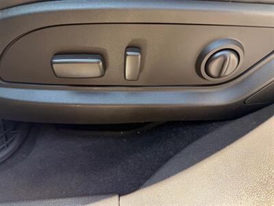 2015 GMC Acadia SLT-1 - Photo 34 - Gladstone, OR 97027