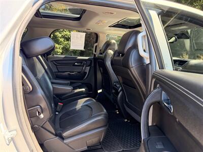 2015 GMC Acadia SLT-1 - Photo 48 - Gladstone, OR 97027