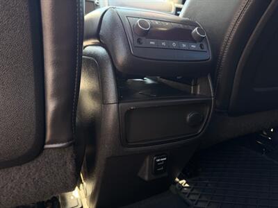 2015 GMC Acadia SLT-1 - Photo 41 - Gladstone, OR 97027