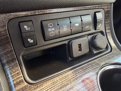 2015 GMC Acadia SLT-1 - Photo 65 - Gladstone, OR 97027