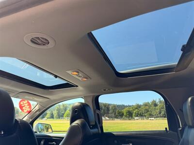 2015 GMC Acadia SLT-1 - Photo 15 - Gladstone, OR 97027