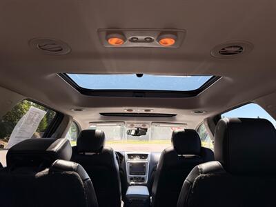 2015 GMC Acadia SLT-1 - Photo 44 - Gladstone, OR 97027