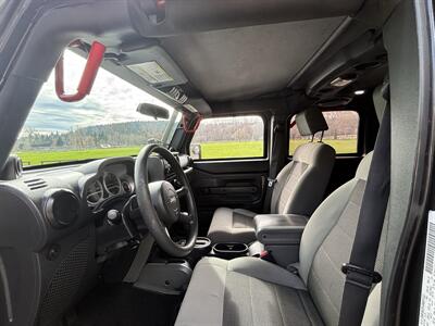 2010 Jeep Wrangler Unlimited Sport  4X4 SUV , Clean Title ! - Photo 29 - Gladstone, OR 97027