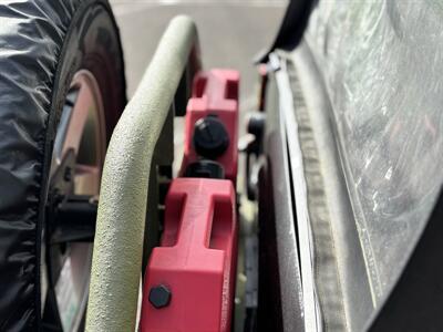 2010 Jeep Wrangler Unlimited Sport  4X4 SUV , Clean Title ! - Photo 10 - Gladstone, OR 97027