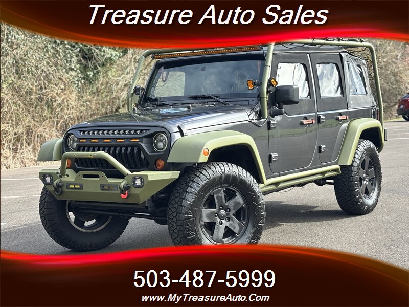 2010 Jeep Wrangler Unlimited Sport  4X4 SUV , Clean Title ! - Photo 1 - Gladstone, OR 97027
