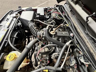 2010 Jeep Wrangler Unlimited Sport  4X4 SUV , Clean Title ! - Photo 50 - Gladstone, OR 97027