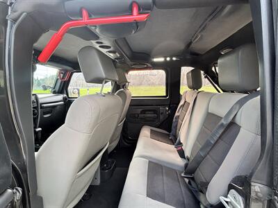 2010 Jeep Wrangler Unlimited Sport  4X4 SUV , Clean Title ! - Photo 31 - Gladstone, OR 97027