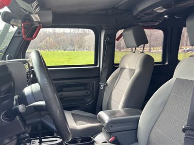 2010 Jeep Wrangler Unlimited Sport  4X4 SUV , Clean Title ! - Photo 28 - Gladstone, OR 97027