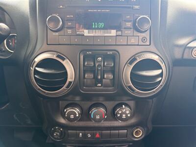 2010 Jeep Wrangler Unlimited Sport  4X4 SUV , Clean Title ! - Photo 87 - Gladstone, OR 97027