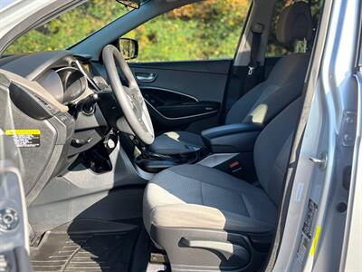 2016 Hyundai SANTA FE Sport 2.4L  Sport - Photo 12 - Gladstone, OR 97027