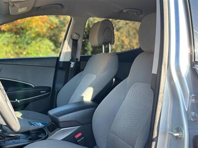 2016 Hyundai SANTA FE Sport 2.4L  Sport - Photo 13 - Gladstone, OR 97027