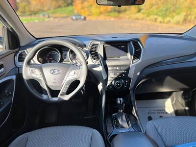 2016 Hyundai SANTA FE Sport 2.4L  Sport - Photo 16 - Gladstone, OR 97027