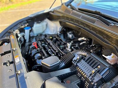 2016 Hyundai SANTA FE Sport 2.4L  Sport - Photo 37 - Gladstone, OR 97027