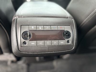 2015 GMC Acadia SLT-1 AWD SUV with 3rd Row Seats ! - Photo 20 - Gladstone, OR 97027