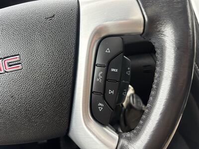 2015 GMC Acadia SLT-1 AWD SUV with 3rd Row Seats ! - Photo 35 - Gladstone, OR 97027