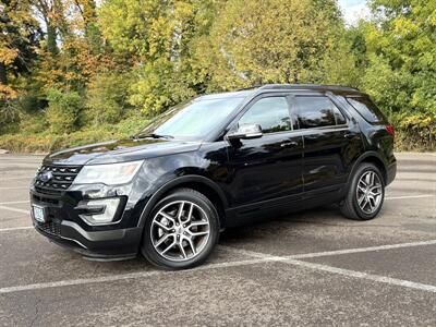 2017 Ford Explorer Sport   - Photo 2 - Gladstone, OR 97027