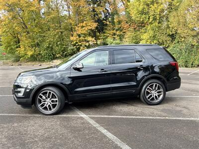 2017 Ford Explorer Sport   - Photo 4 - Gladstone, OR 97027