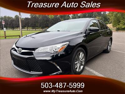 2015 Toyota Camry SE Sedan