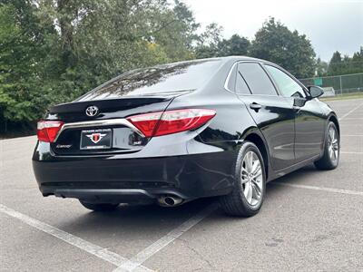 2015 Toyota Camry SE - Photo 5 - Gladstone, OR 97027