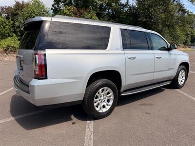 2017 GMC Yukon XL SLT - Photo 5 - Gladstone, OR 97027