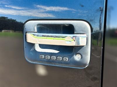 2014 Ford F-150 XLT  Low miles , Fresh Tune Up ! - Photo 27 - Gladstone, OR 97027